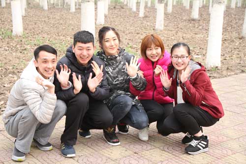 <a href='http://www.kimyattawrites.com/tuozhan/changdixiangmu/' target='_blank'><u>場(chǎng)地項(xiàng)目</u></a>,進(jìn)化論拓展游戲,進(jìn)化論<a href='http://www.kimyattawrites.com/tuozhan/' target='_blank'><u>拓展項(xiàng)目</u></a>