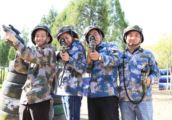軍事野戰