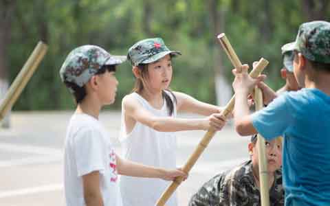 歡樂(lè)春天 -快樂(lè)活動(dòng)(幼兒園)