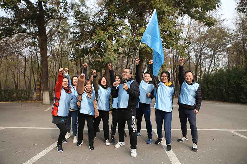 <a href='http://www.kimyattawrites.com/huwai/' target='_blank'><u>戶外</u></a><a href='http://www.kimyattawrites.com/tuozhan/suzhituozhan/' target='_blank'><u>素質拓展</u></a>活動