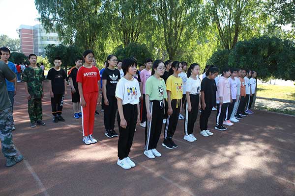 學(xué)生會(huì)干部紅色素質(zhì)<a href='http://www.kimyattawrites.com/' target='_blank'><u>拓展培訓(xùn)</u></a>新聞稿